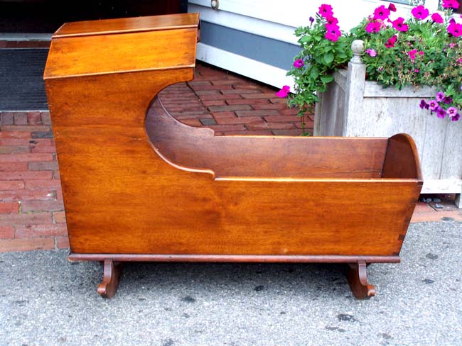 A charming early 19th century American Mahogany Child's Cradle with Canopy circa 1820-1830 — image 5